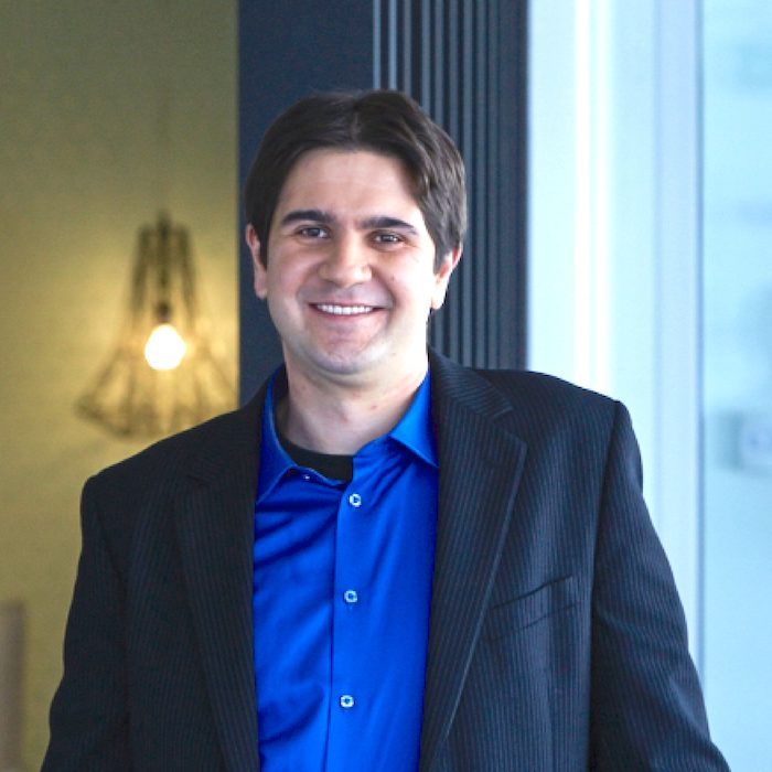 A photograph of Alex Manea.