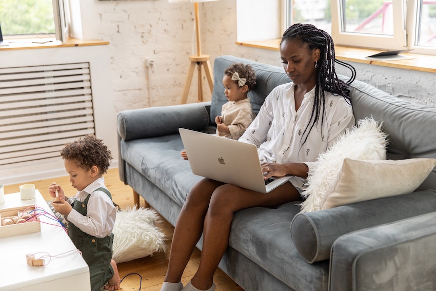 mom working remotely